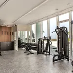 Marina East Tower 아파트