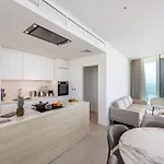 아파트 Marina East Tower 아이아 나파