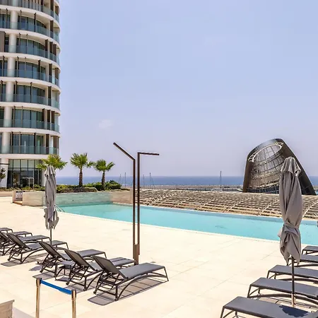 Marina East Tower شقة