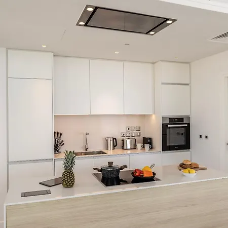 Marina East Tower أيا نابا